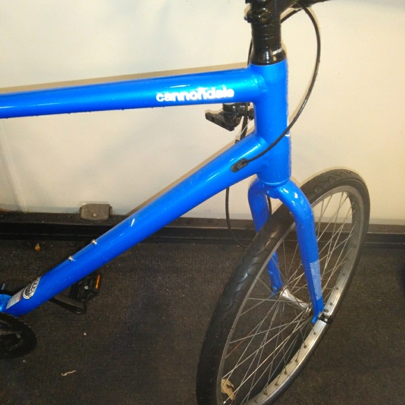 Bicycle - Picture 1 of 10